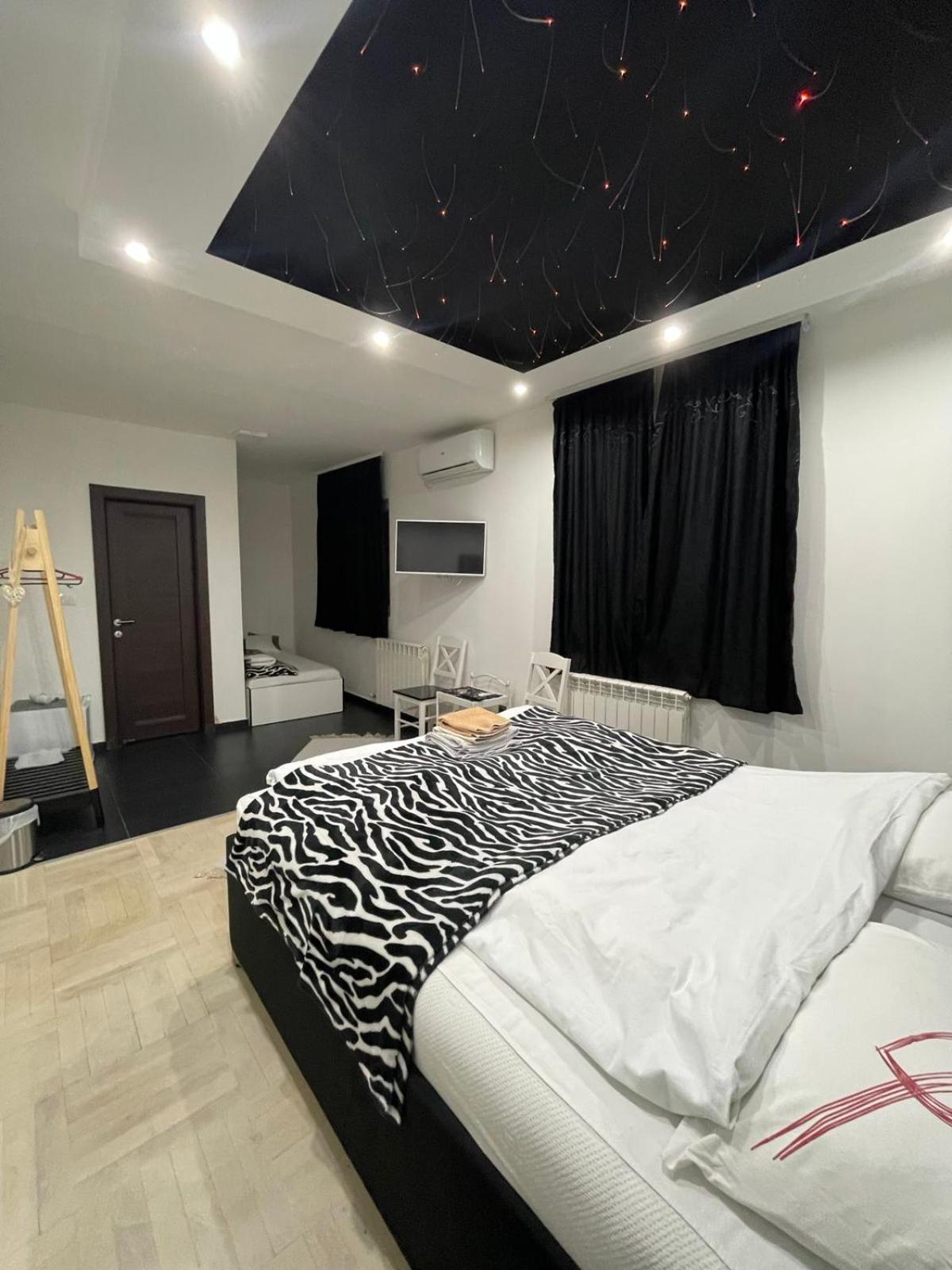 Airport Apartments Beograd Ruang foto