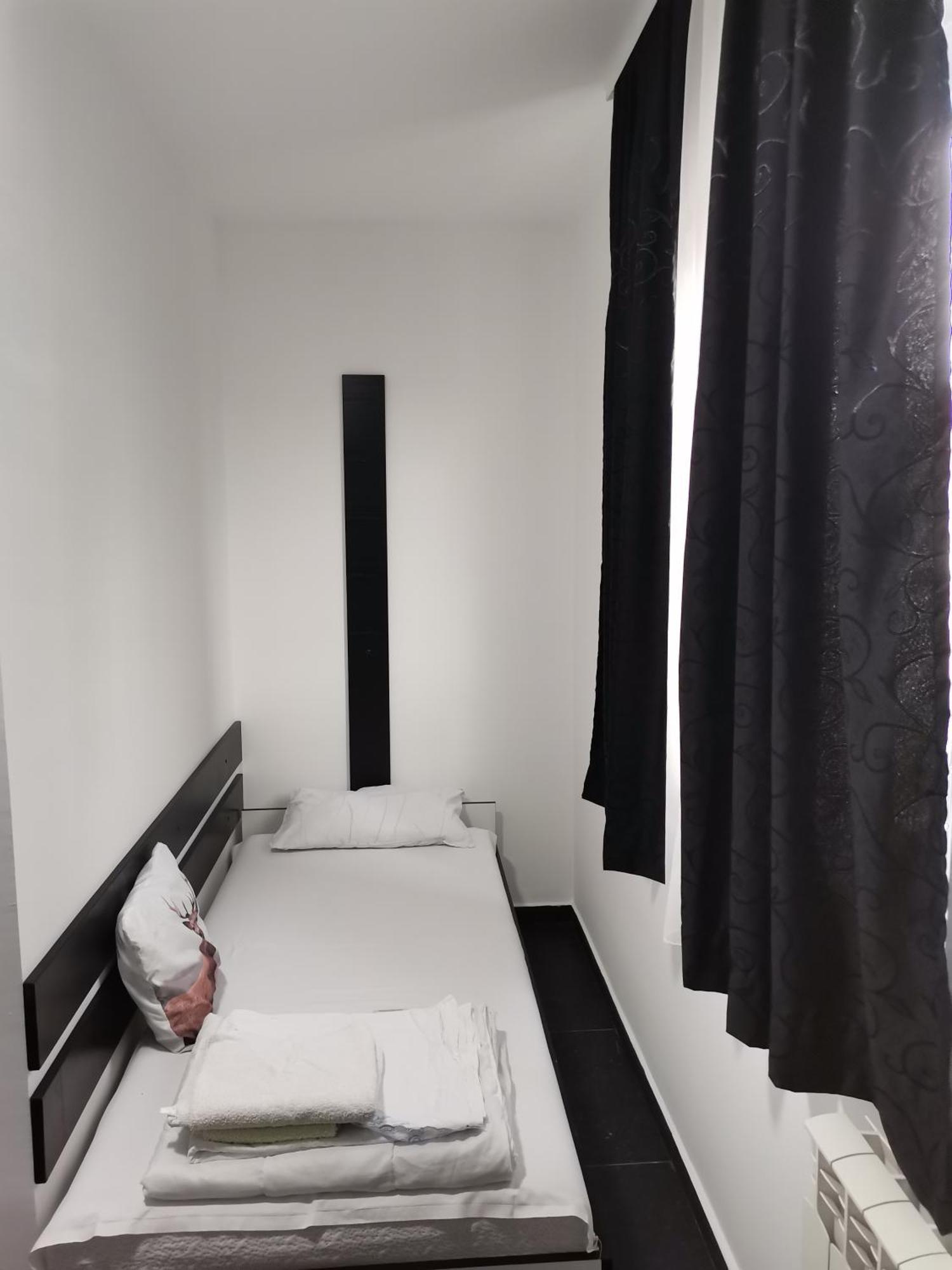 Airport Apartments Beograd Ruang foto