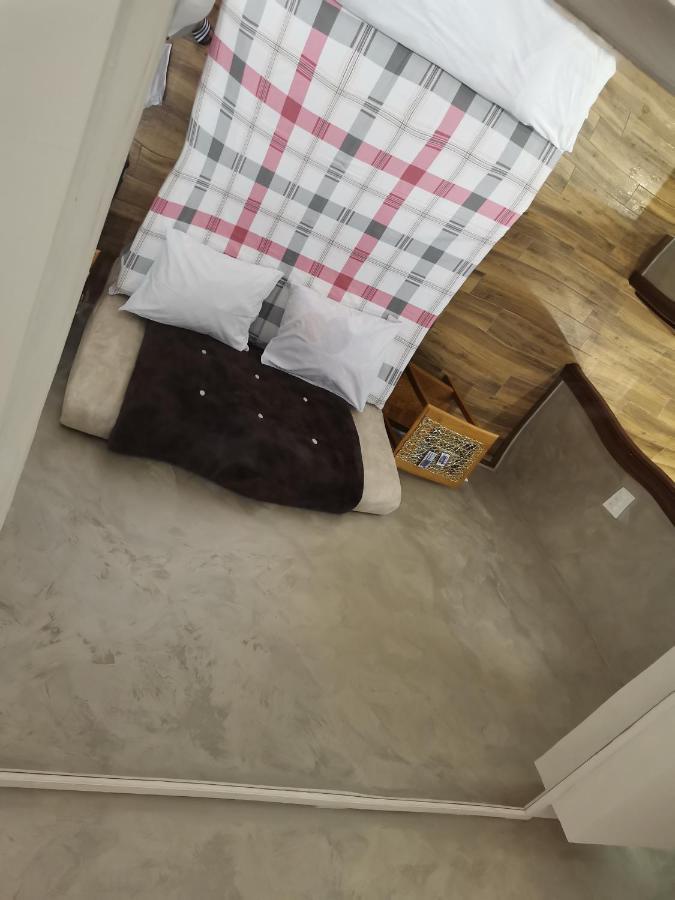 Airport Apartments Beograd Bagian luar foto